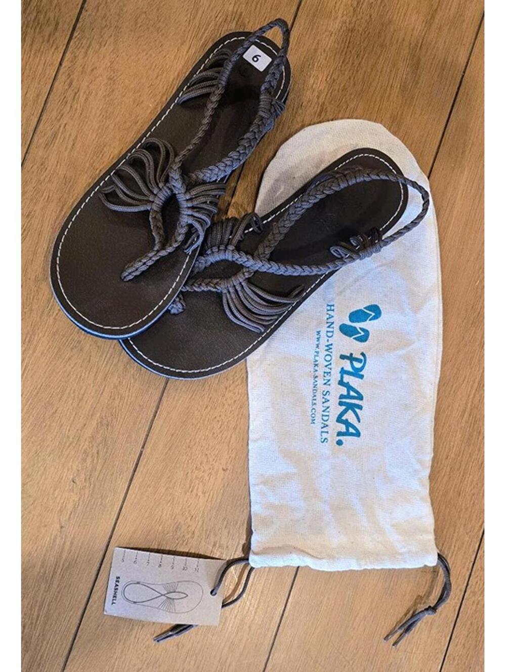 Plaka Women’s Sandals – Size 9 – Taupe Seashell